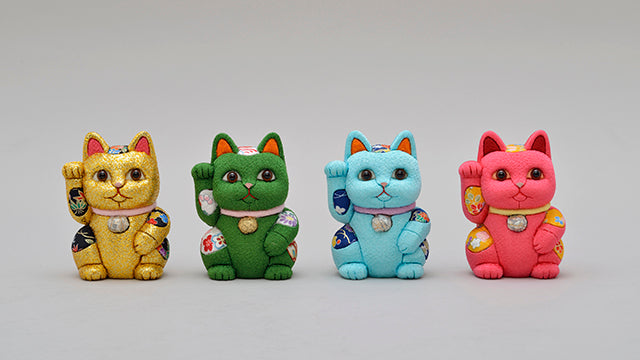 Chinesische Winke-Katze gold, Amazing Crystal Gifts online kaufen