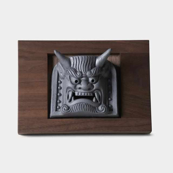 [Gargoyle (รูปปั้นการ์กอยล์) ภายใน] Onigawara เพื่อตกแต่งห้อง: Tomoaki Ishikawacrafts | Sanshu Onigawara Crafts | Onigawara Iemori
