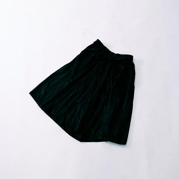 [กางเกงขายาวชุดกิโมโน] หนังกลับ (สีดำ) | Hakama | Veduta