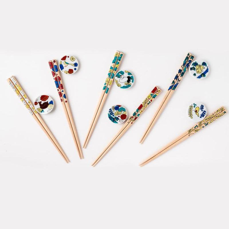 [ตะเกียบ] Kutani Seal Flower ใช้ไม้ไผ่ (22.5cm) ชุดตะเกียบและกล่องของขวัญชุด | Matsukan | wakasa lacquerware