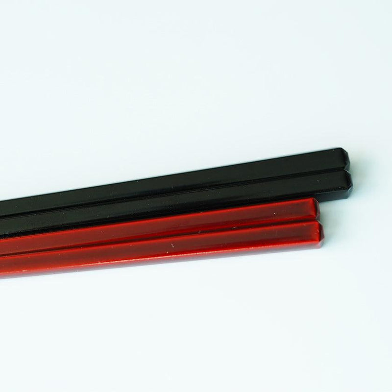 [Chopsticks] Pair Kokutan Pentagon กับ Chopstick Rest (21.5, 23.0 ซม.) | Wakasa Lacquerware