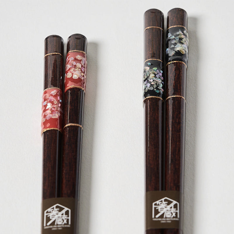 [Chopsticks] Raden Checkered Pair กับ Chopstick Rests | Wakasa Lacquerware | มัตซึแคน