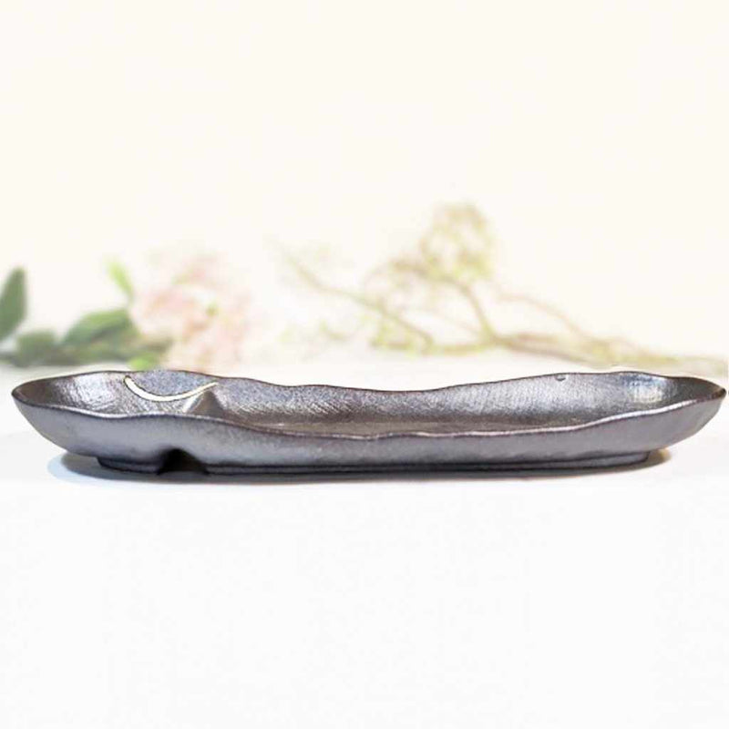 [LARGE PLATE (PLATTER)] LONG PLATE WITH BOAT-SHAPED PARTITION BLACK | MARUMO KATO POTTERY | MINO WARES