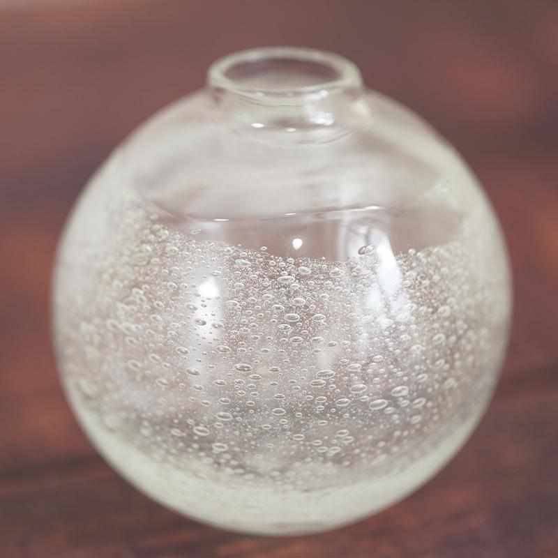 [VASE] ICHIRINZASHI WHITE | GLASS STUDIO IZUMO | BLOWN GLASS (2 weeks production after order)
