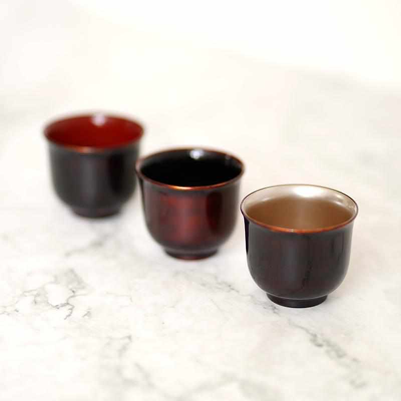 [Sake Cup] Hasori Guinomi Uchi-Black | Yakumo Lacquerware