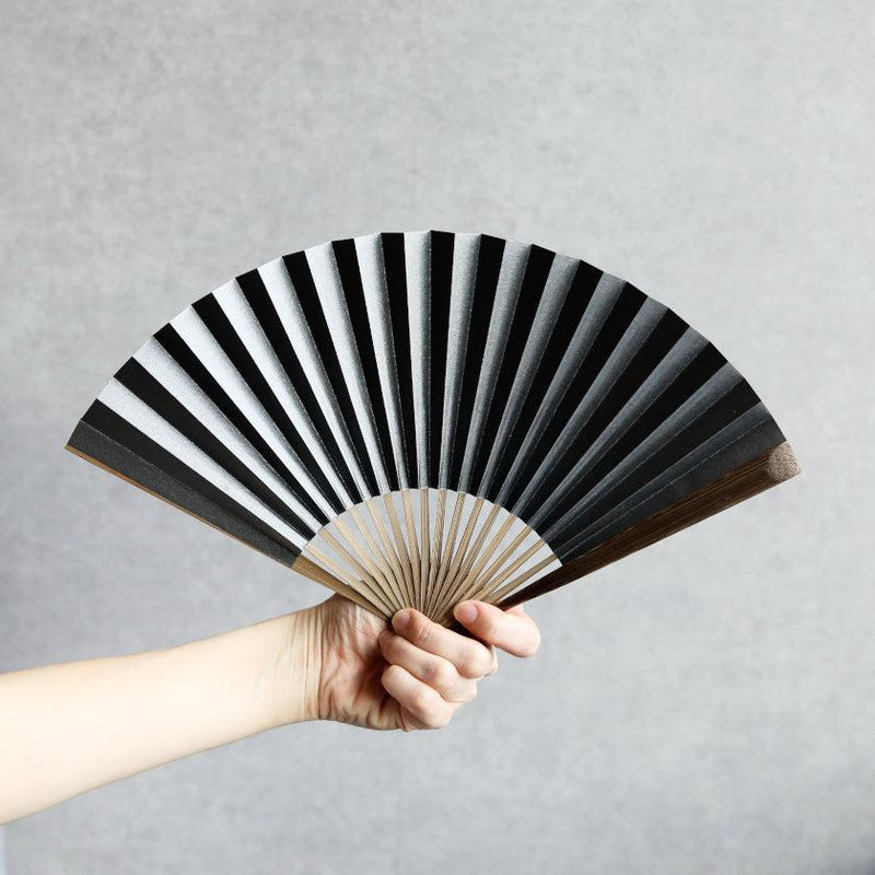[แฟนมือ] Hakuzu Spirit Black 7 Sun | Kyoto Folding Fans | Yasuto Yonehara