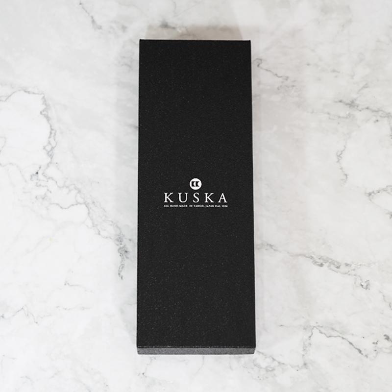 [เนคไท] Garza Tie (สีเทาถ่าน) | Kuska | ทอมือ