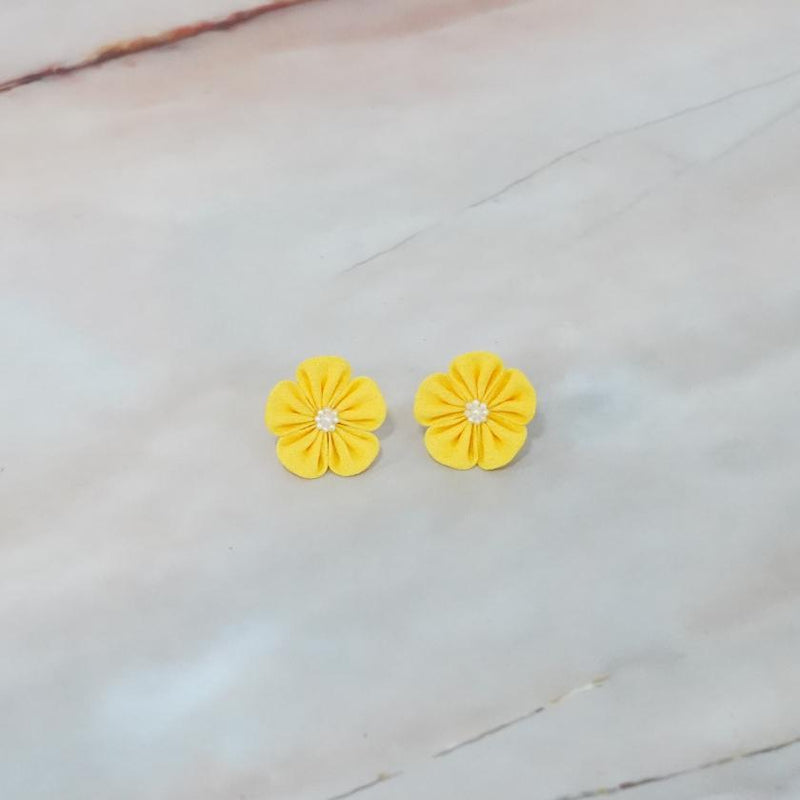 [ACCESSORY 4 PIECES] GOLDEN YELLOW (BARRETTES, HAT PIN BROOCHES, EARRINGS, HAIRPINS) | TSUMAMI KANZASHI