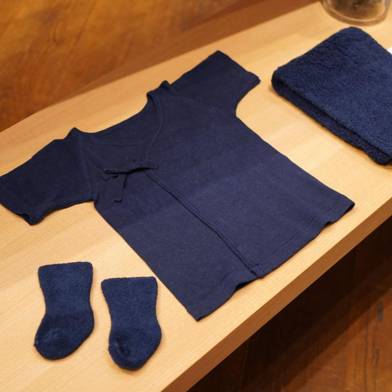 [禮品盒] Tokushima的Hon-Aizome出生慶祝嬰兒禮物套裝|靛藍| aeru