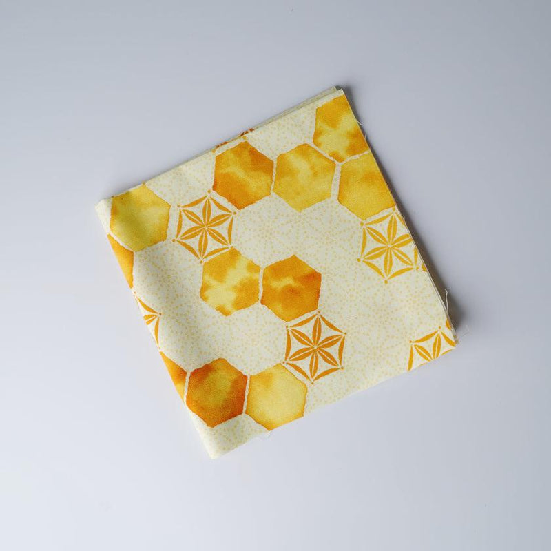[Weeswax Wrap] Beehive | ชุดแฮนด์เมด ร้าน Takeda Senzo