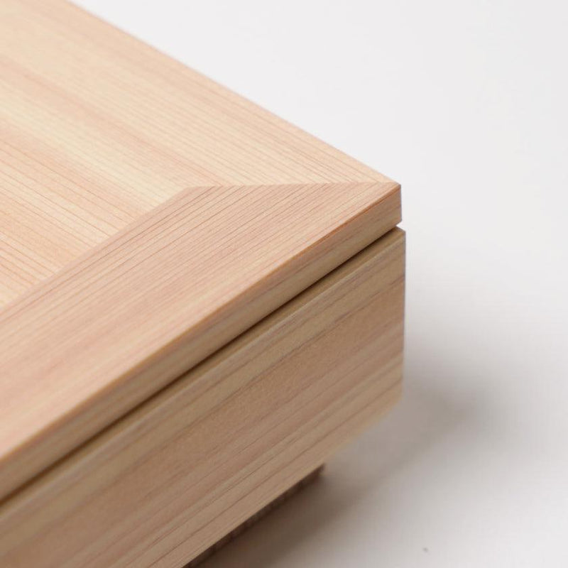 [กล่องเครื่องประดับ] Hinoki-Box Vertical White Wood | Kyo Butsudan | Iwata Houraiya