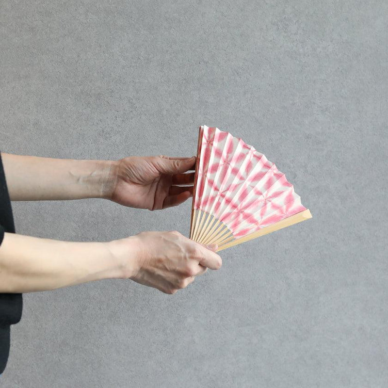 [HAND FAN] SEKKA SHIBORI (PINK) FOR WOMEN | KUROTANI WASHI PAPER|KUROTANI WASHI COOPERATIVE GROUP