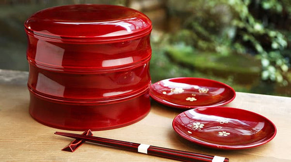 Japanese Crafts: A Guide to Hida-Shunkei Lacquerware