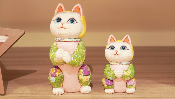 manekineko-ti-r-