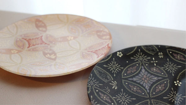 Elegant plate set with Nishijin brocade encased in glass
