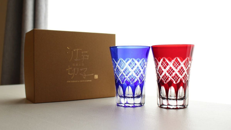 Stylish faceted tumblers that are small and easy to use