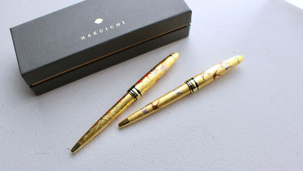 Ballpoint pen with beautiful gold leaf shine (Fan Surface)