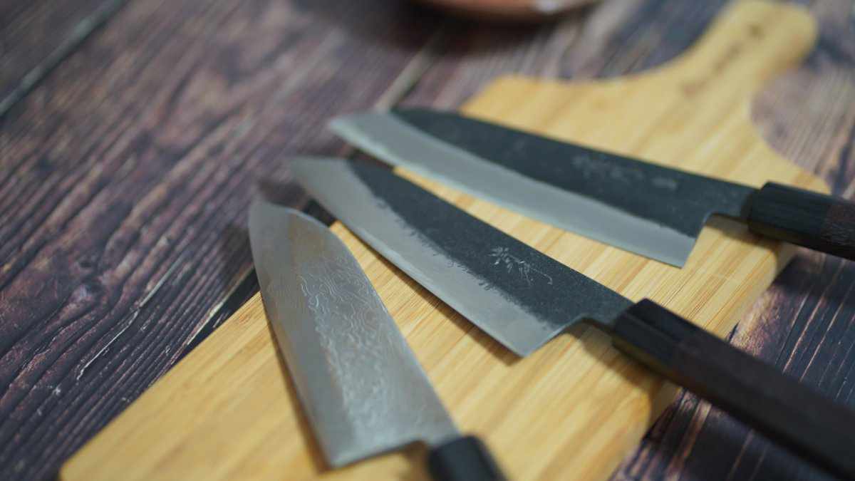 Iwai Cutlery｜Echizen Uchihamono Knives