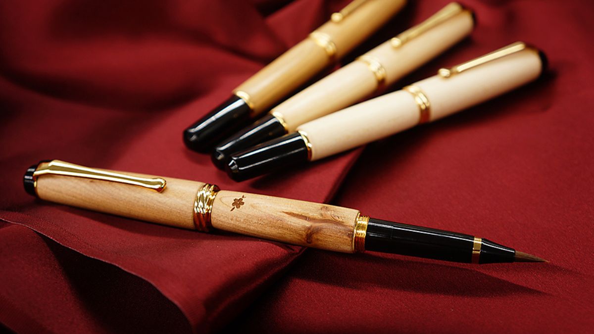 KURETAKE | CALLIGRAPHY SUPPLIES & BRUSH PENS