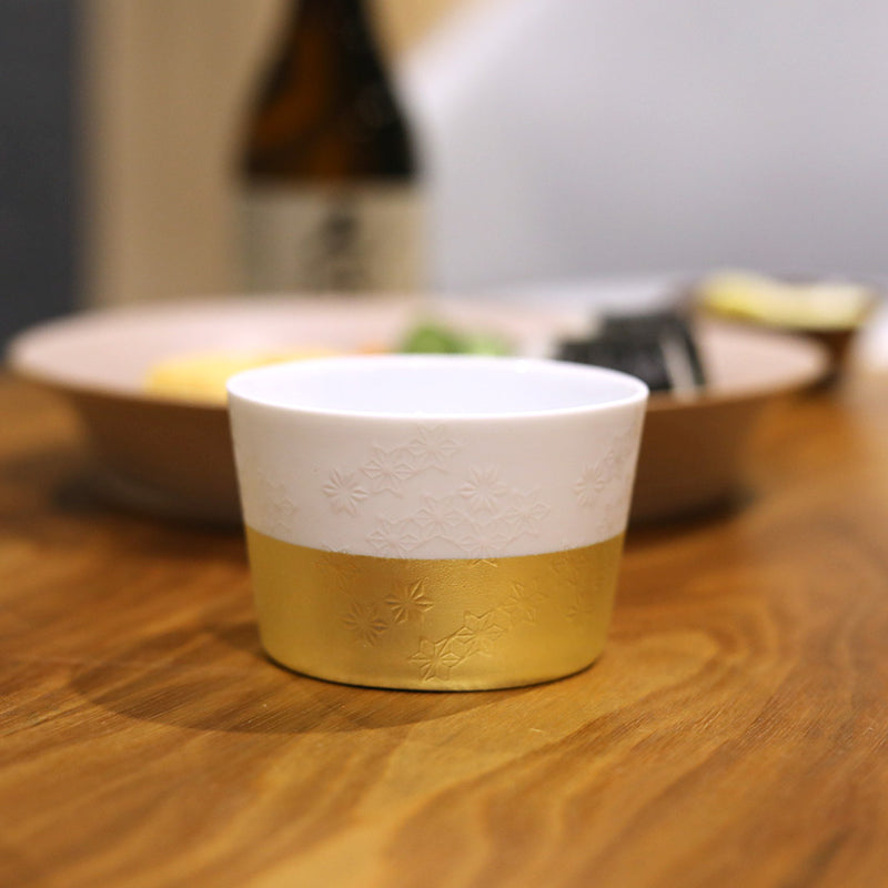 [ชาม] ฟอยล์ Komon Asanoha Dish | Kanazawa Gold Leaf | ฮูคุอิจิ