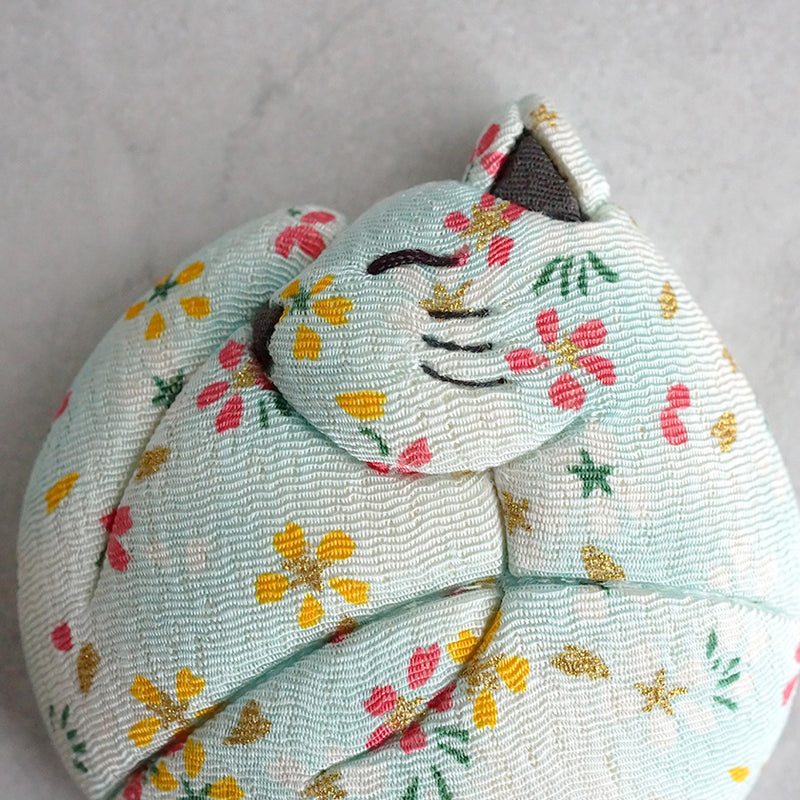 [MIRROR] ROUND CAT (HAND SIZE) | EDO ART DOLLS | KAKINUMA DOLLS