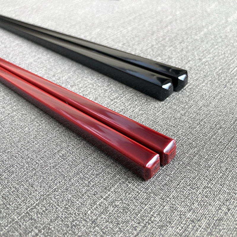 [Chopsticks] Pair Kokutan Square กับ Chopstick Rest (21.5, 23.0 ซม.) | Hashikura Matsukan | Wakasa Lacquerware