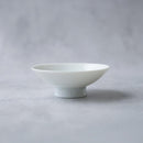 [清酒杯]金魚（白色）|顏色與設計變更| Mino Wares |馬魯莫·高吉（Marumo Takagi）