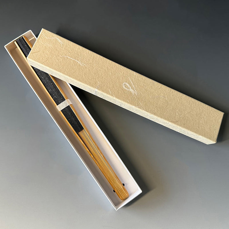 [HAND FAN] MOON-THINKING FULL MOON (STARRY SKY) | KARAKAMI (JAPANESE PAPER)｜KEIBIFUGETSU