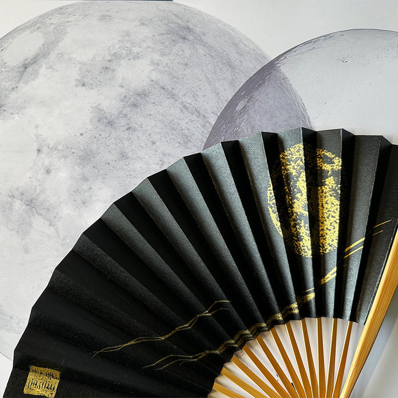 [HAND FAN] MOON-THINKING FULL MOON | KARAKAMI (JAPANESE PAPER)｜KEIBIFUGETSU