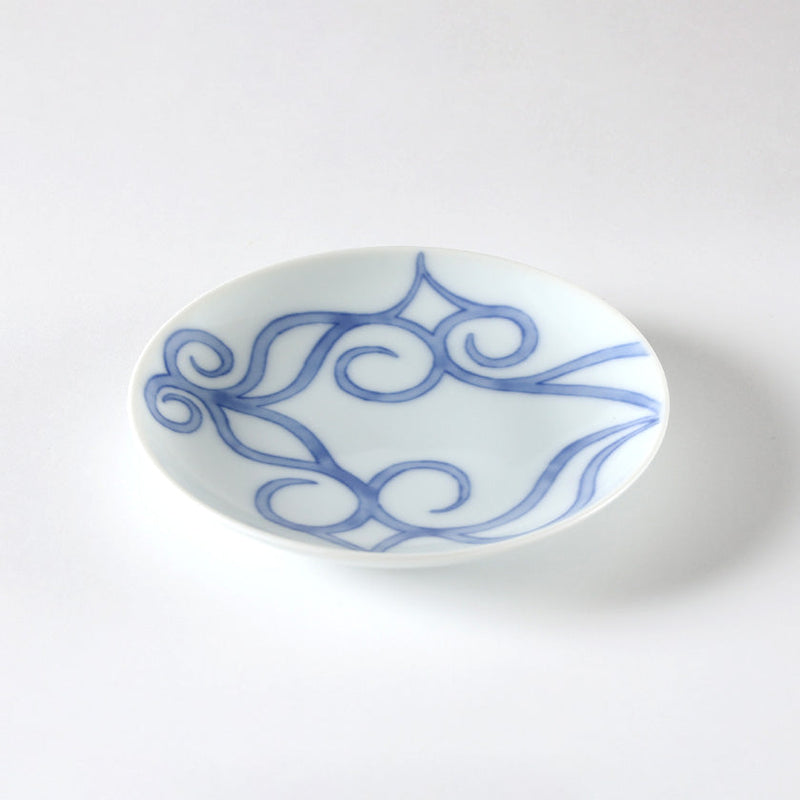 [PLATE] BLUE AND WHITE DYED PLATE Erika Katsuya | AINU CRAFTS | CIKARPE AKAN