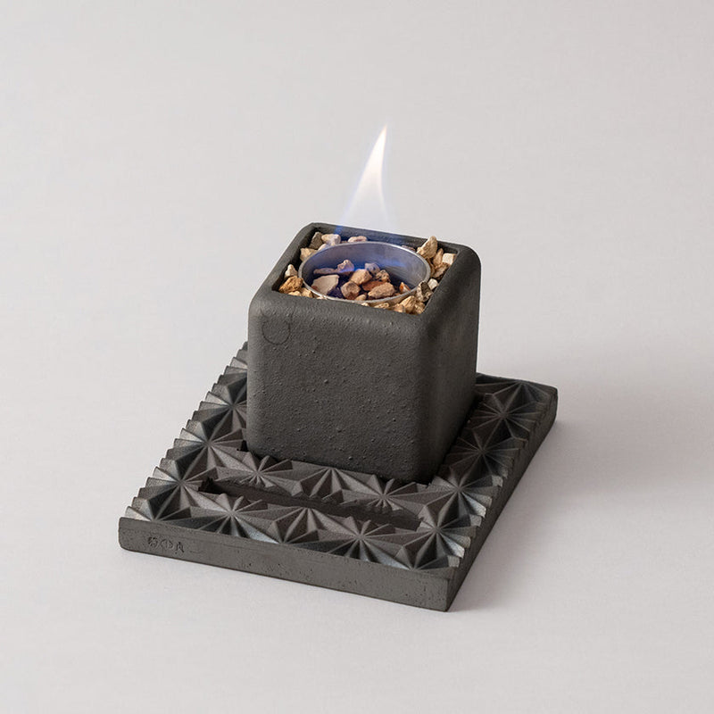 [FIRE PIT STAND] TOUGA TABLETOP FIRE PIT | KIKUMA KAWARA (TILE) | MONOZKU