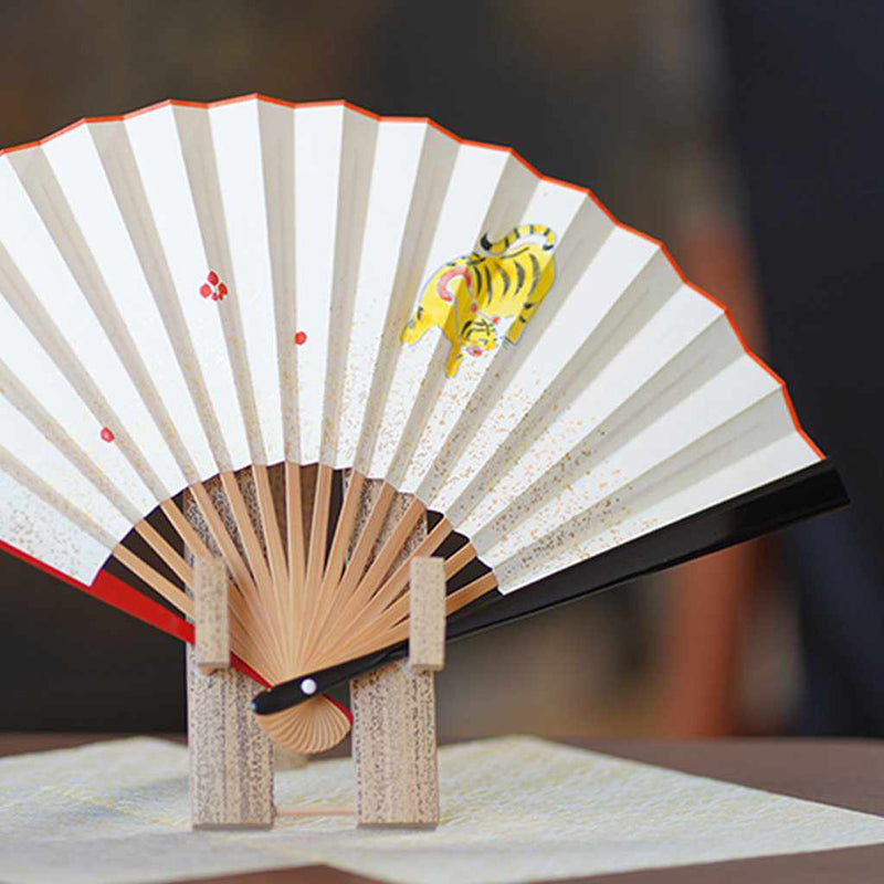 [Fan Hand Fan] แฟน ๆ ของผู้หญิงที่พับเก็บได้เสือสีดำทาสี Tenku | Fankindo Fukatsu Hand Fan | เอโดะพับพัดลม