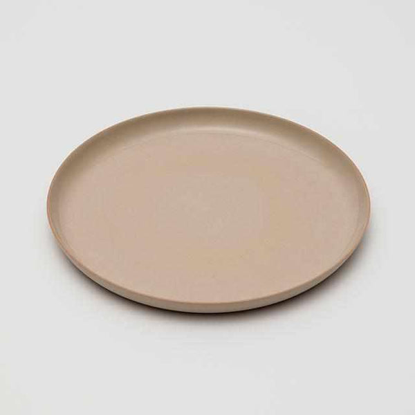 [큰 접시 (모 둠 판)] 2016 / Kirstie van Noort Plate 250 (회색 점토) | Imari Arita 도자기