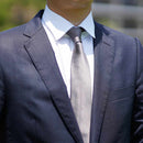 【넥타이】 타이 미디엄 그레이 미야비 33 엄마 실크 새틴 | 군나이 섬유