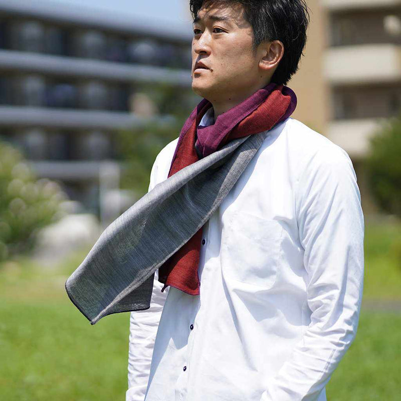 [Scarf] Staall Yasuragi Erimaki （Silver X Gray X 深色紅色 X 紫色） | Gunnai Textiles