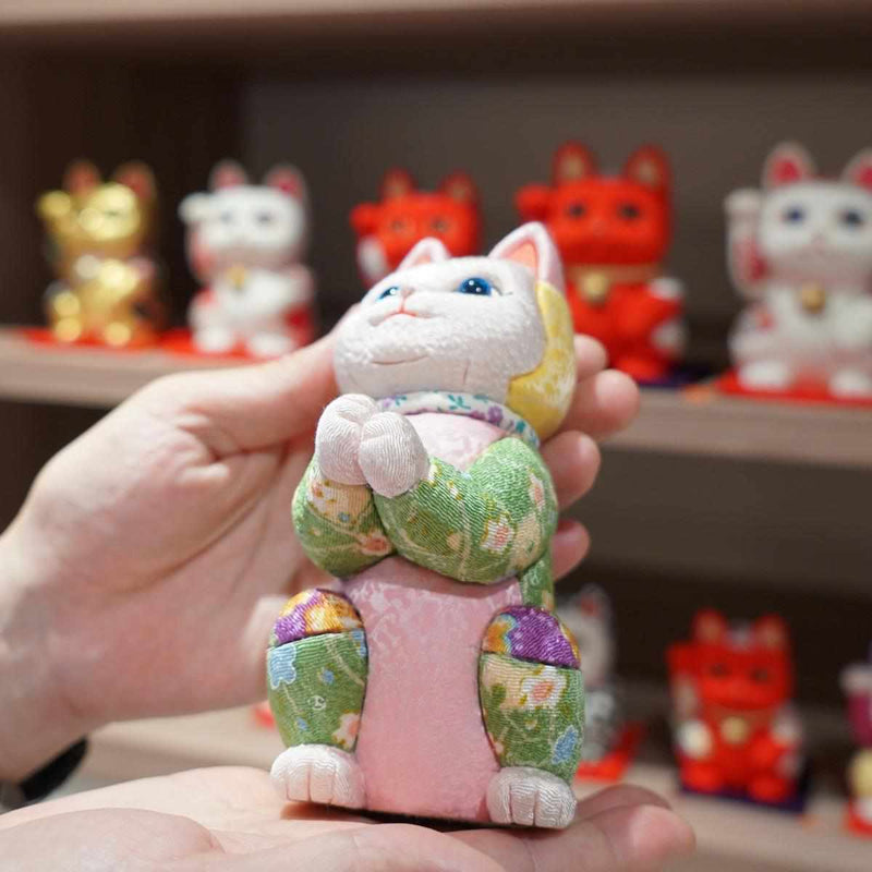 [Beckoning (Lucky) Cat] Maneki Neko, Wish to the Star (Crepe MultiColor) | Edo Art Dolls | ตุ๊กตา Kakinuma