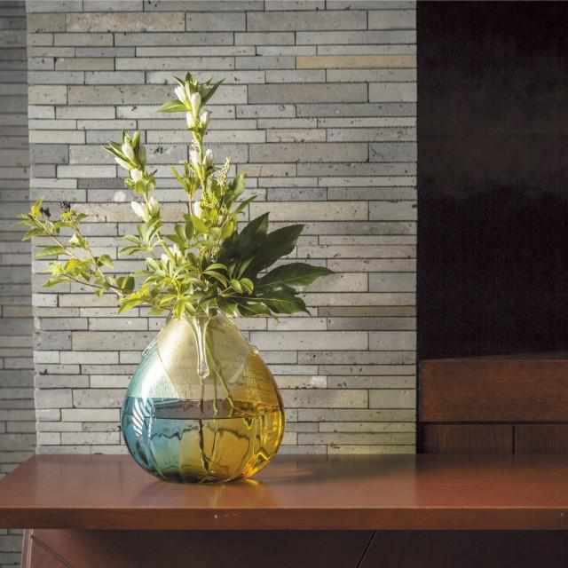 【津輕玻璃】北洋硝子 (ADERIA) 金彩秋風 花瓶 (中)