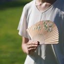 [แฟนมือ] พัดลมกระดาษผู้หญิง Shiratsubaki | Kyoto Folding Fans | Ohnishi Tsune Shoten