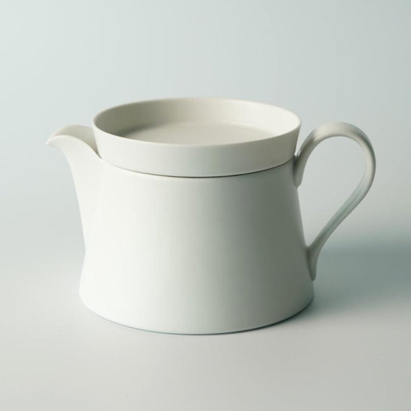 [일본 티컵] 2016/Ingegerd Raman Teapot S (White Matte) | Imari-Arita Wares