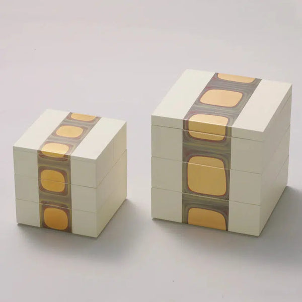 [กล่องอาหารกลางวัน] โบราณฟอยล์ 3 ส่วน (สีขาว) | Kanazawa Gold Leaf | ฮูคุอิจิ