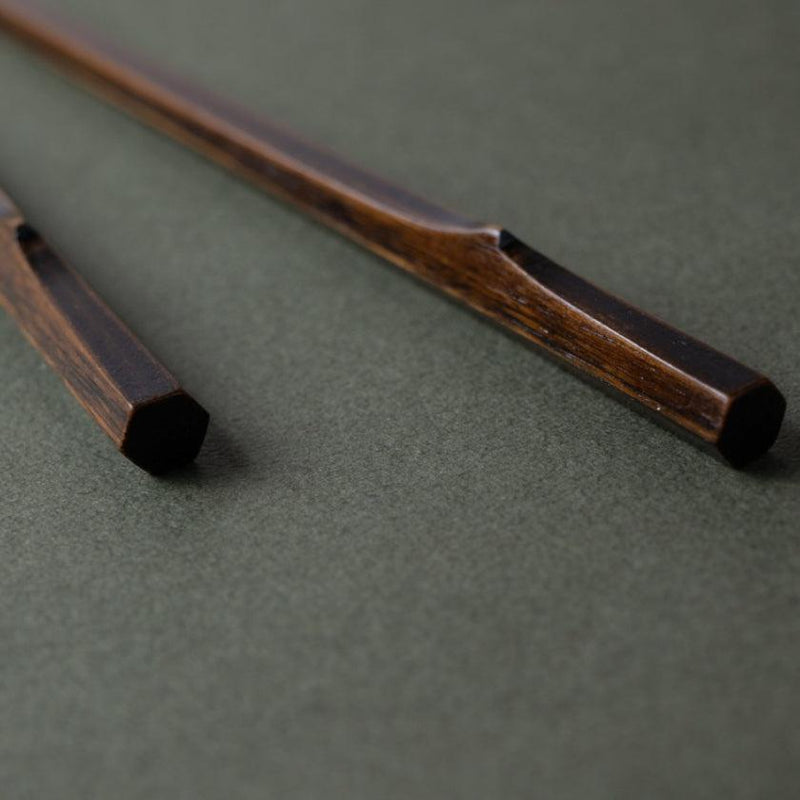 [Chopsticks] ตะเกียบไม้ไผ่หกเหลี่ยม (สีดำ) | Wakasa Lacquerware