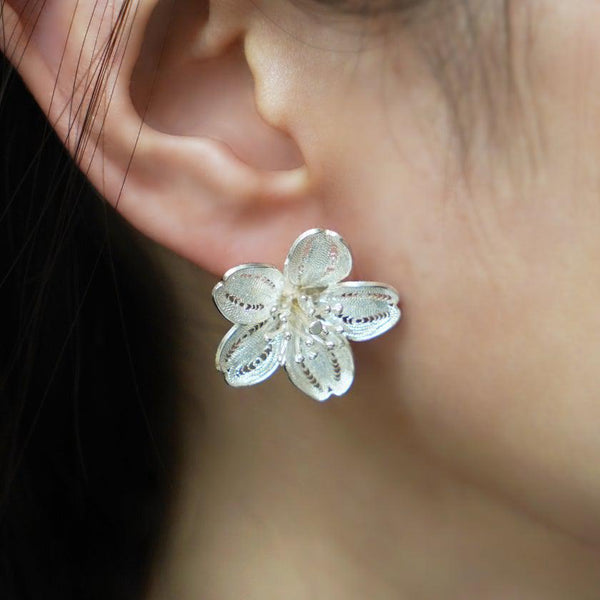 [穿孔耳環]櫻花（櫻花滴）一隻耳朵| checos |銀線工作