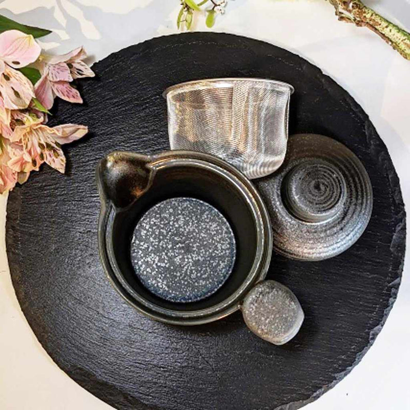 [ถ้วยชาญี่ปุ่น] หม้อสีดำปากกว้าง (พร้อม ami) | Marumo Kato Pottery | Mino Wares