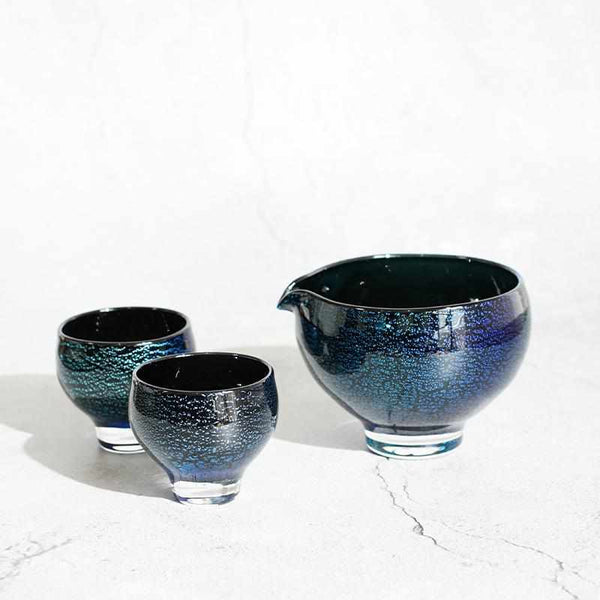 [Sake Bottle & Cup Set] 3pieces Sai Blue | สตูดิโอแก้ว Izumo | กระจกเป่า (ผลิต 2 สัปดาห์หลังคำสั่ง)