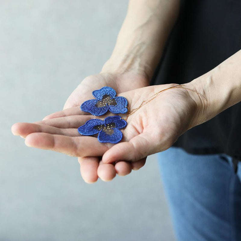 [耳環]色彩三色雙櫻花藍色藍色|京都Yuzen染色|形態圈