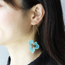 [EARRINGS] TINT PANSY DOUBLE CHERRY BLOSSOMS (S) LIGHT BLUE | KYOTO YUZEN DYEING | MORPHOSPHERE