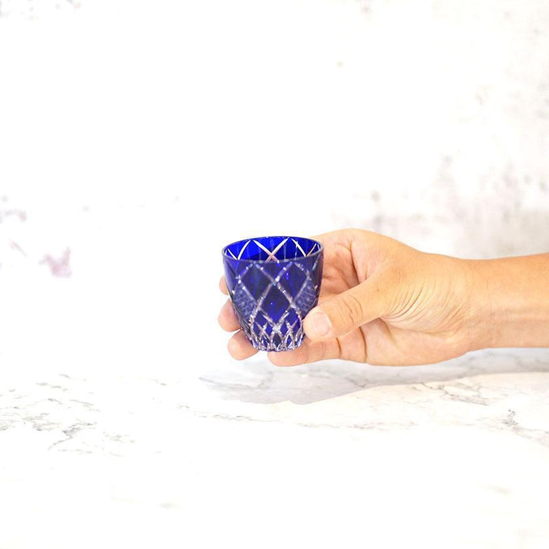 [Sake Glass] Guinomi Kiku Yarai (สีน้ำเงิน) | คิริโกะ
