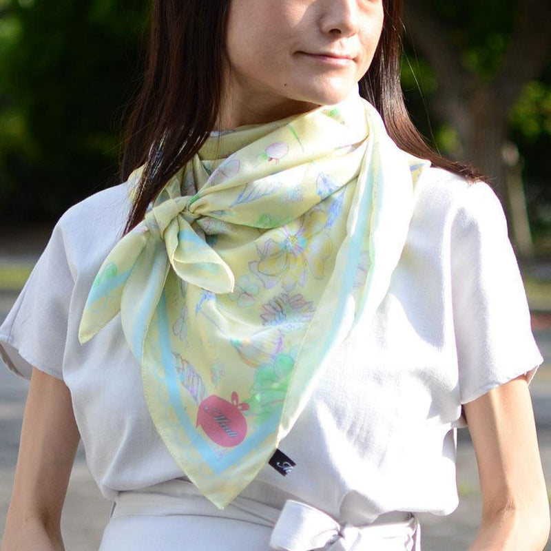 [圍巾]圍巾（b）| miutt |噴墨和天然靛藍植物偷（Shibori White）|手染色