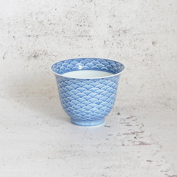 MIKAWACHI WARE JAPANESE TEA CUP WITH HAND-PAINTED BLUE SEIKAIHA DESIGN | HIRADO SHOUZAN