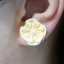 [附件4件]黃色（帽子胸針，胸針，非孔耳環，髮夾）| tsumami kanzashi